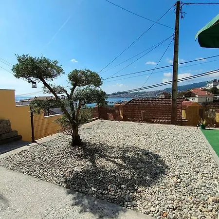 Casa Da Moureira * ポンテベドラ